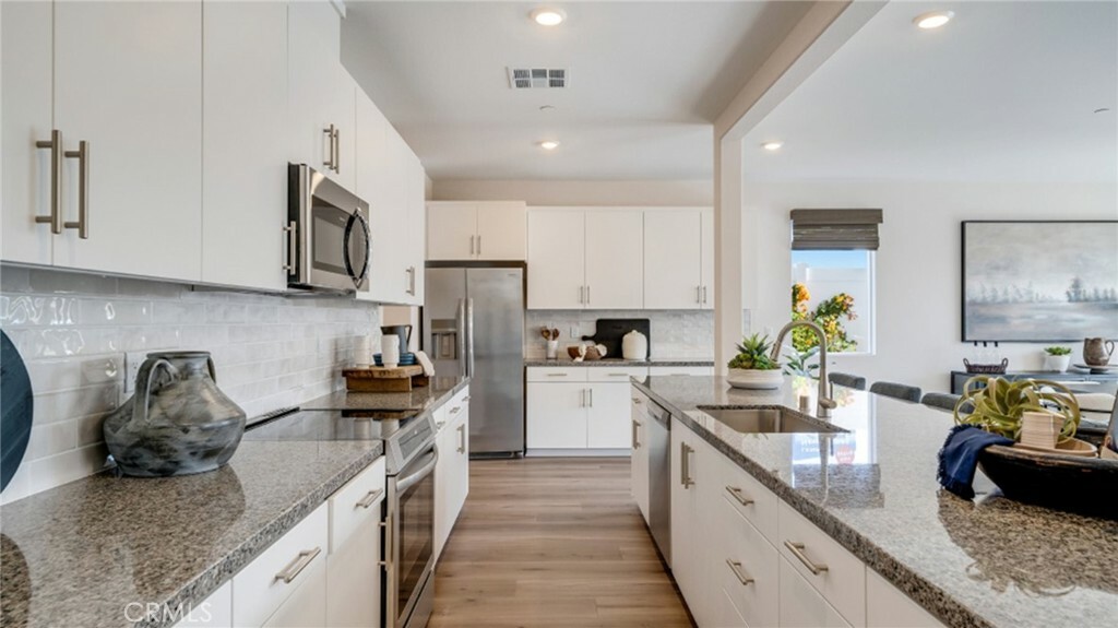 Property Photo:  2317 Blue Elm Road  CA 92570 