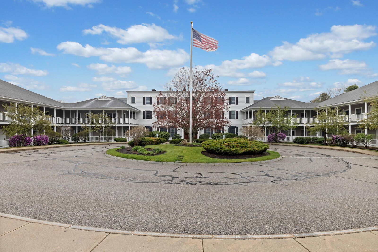 Property Photo: 106 Farragut Way 370 ME 04043