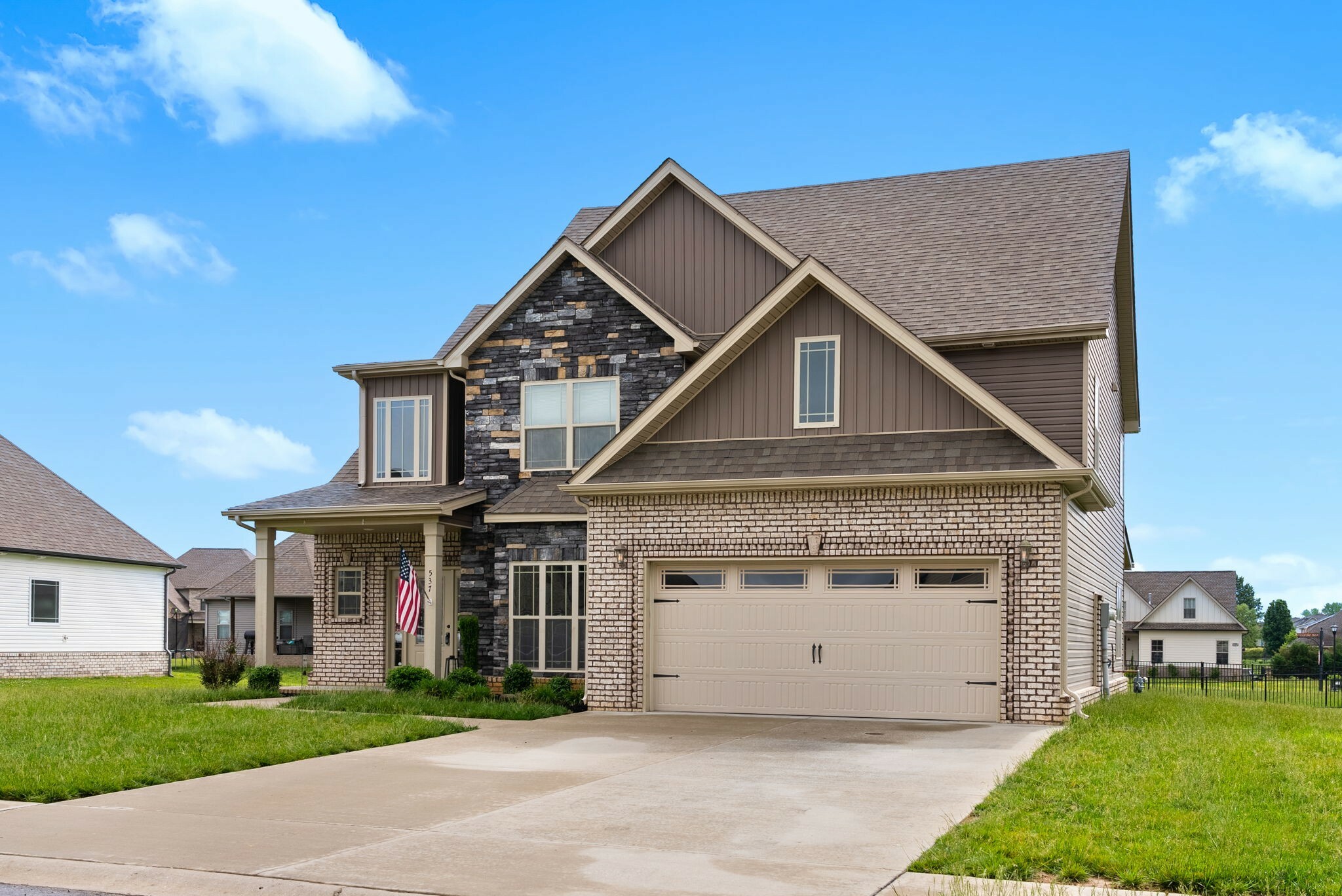 Property Photo: 537 Bowden Dr TN 37043