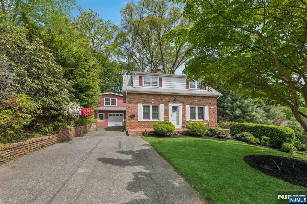 Property Photo: 15 Rutherford Place NJ 07645