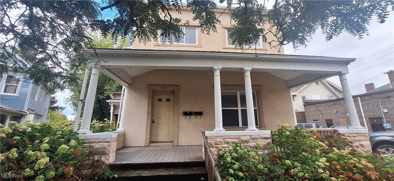 Property Photo:  3816 Bucyrus Avenue  OH 44109 