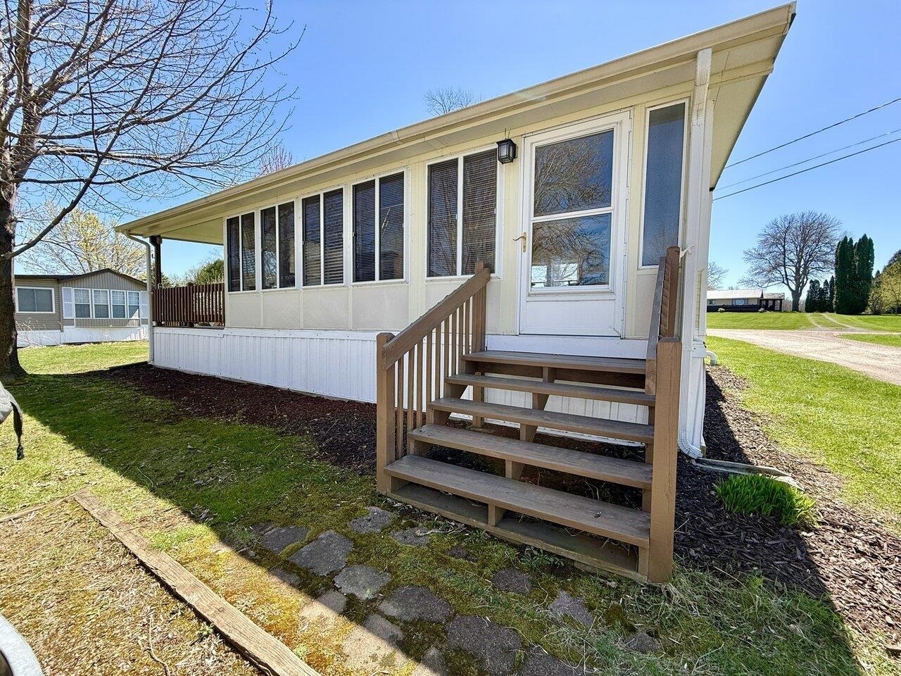 Property Photo: 15 Whites Lane VT 05458
