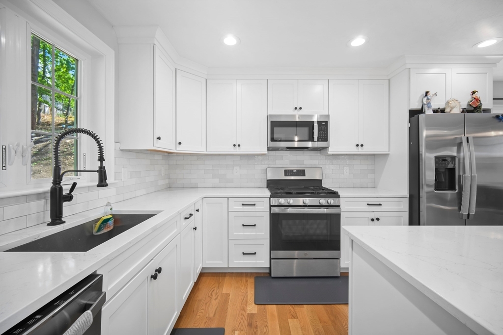 Property Photo:  514 Middlesex Tpke  MA 01821 