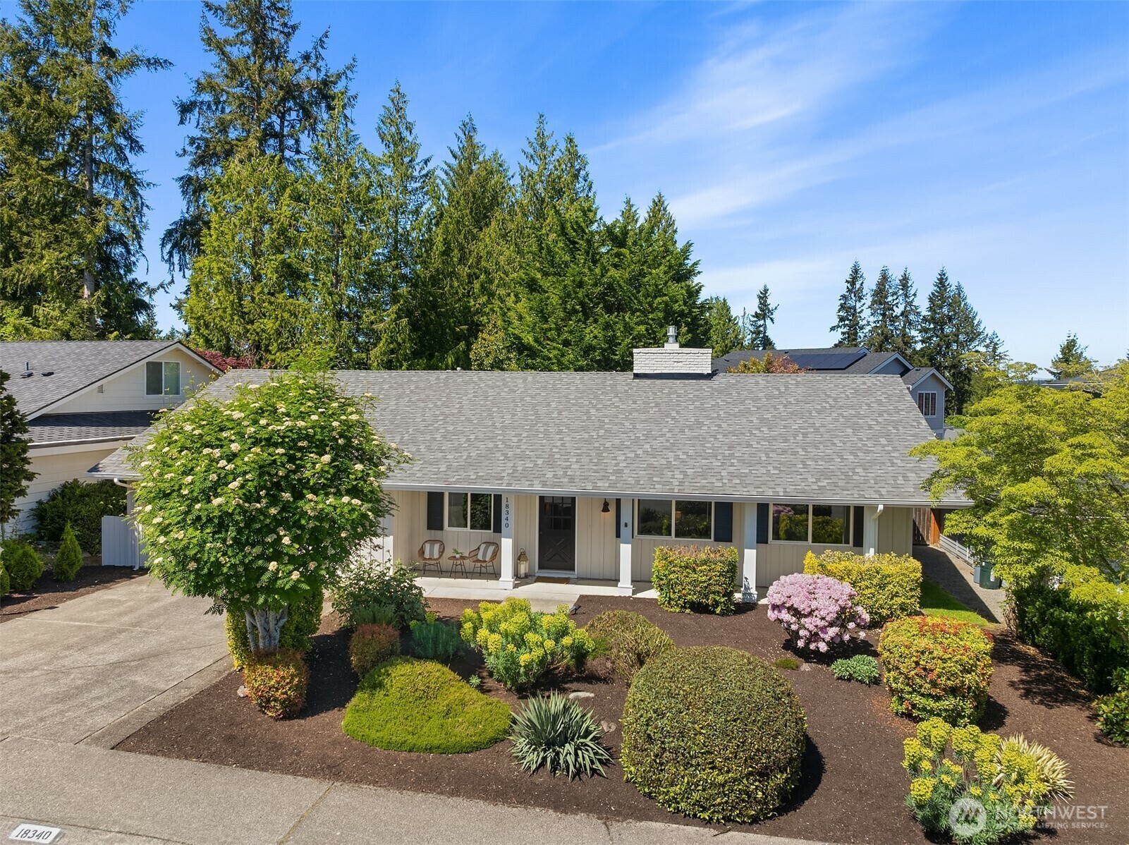 Property Photo: 18340 NE 19th Place WA 98008