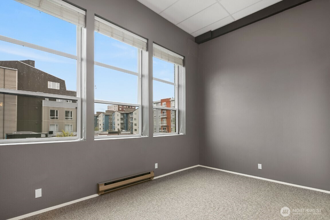 Property Photo: 417 E Pine Street 308 WA 98122