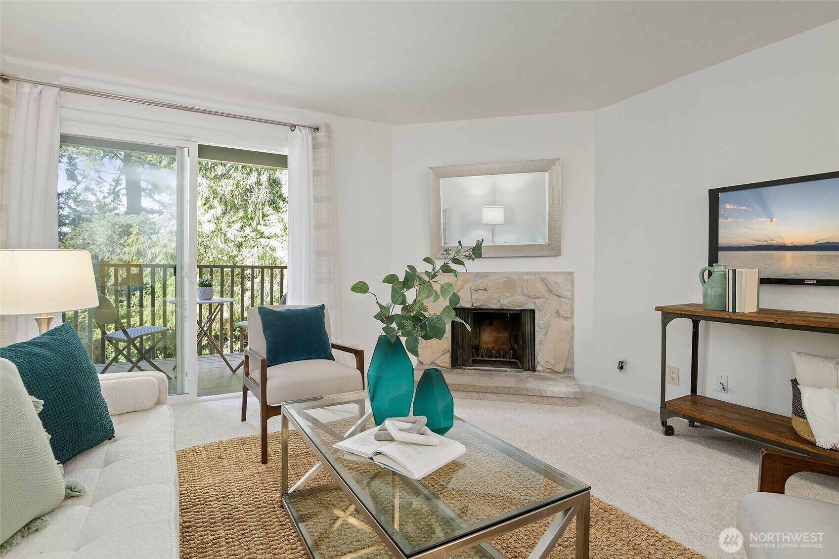 Property Photo: 22103 66th Avenue W 5B WA 98043