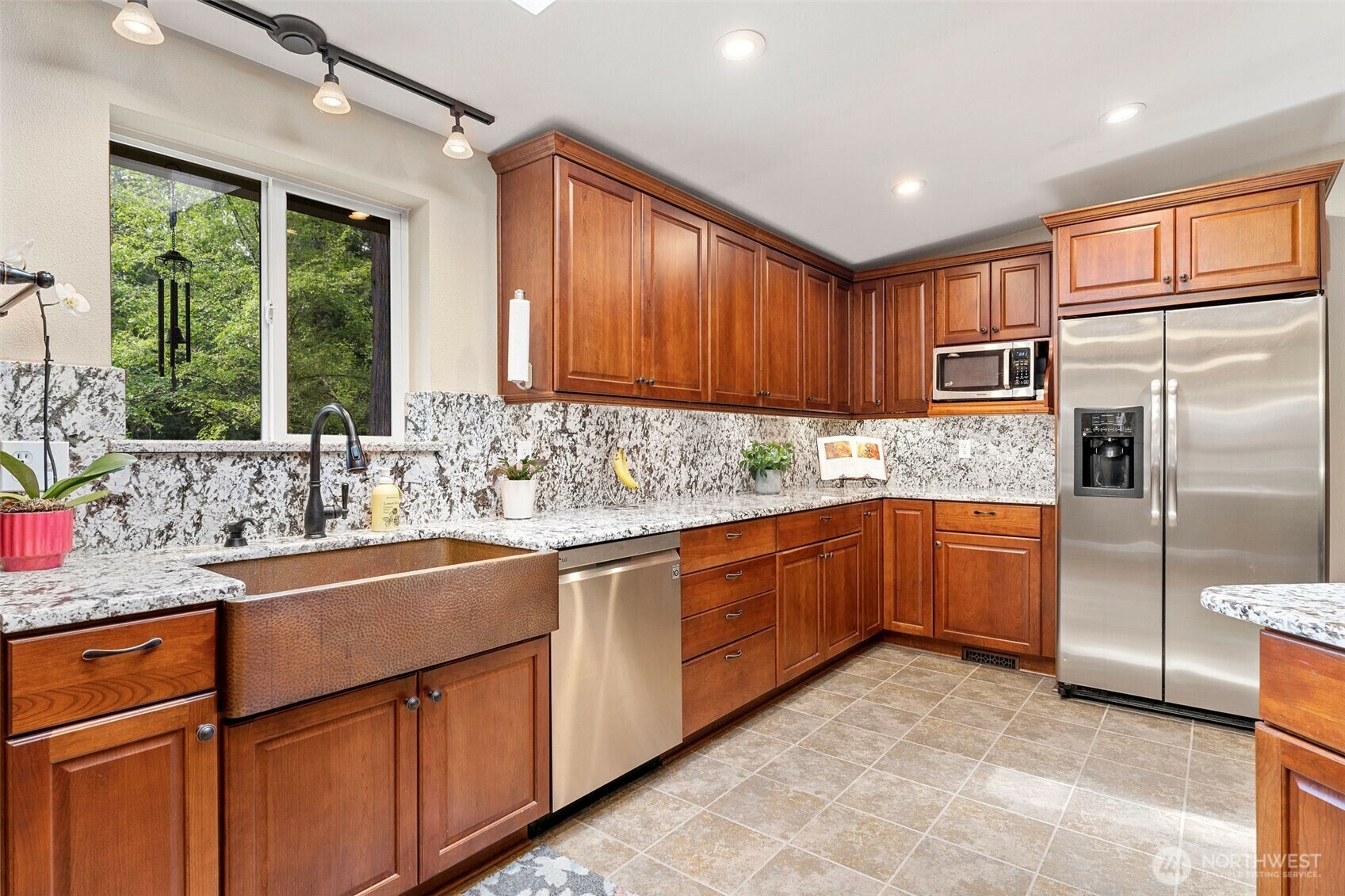 Property Photo: 26911 312th Avenue SE WA 98051