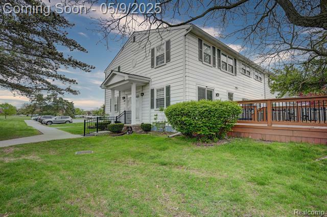 Property Photo: 19824 Irongate MI 48167
