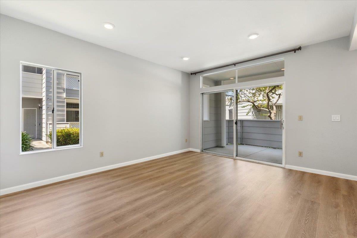 Property Photo: 1604 Thornleaf Way CA 95131