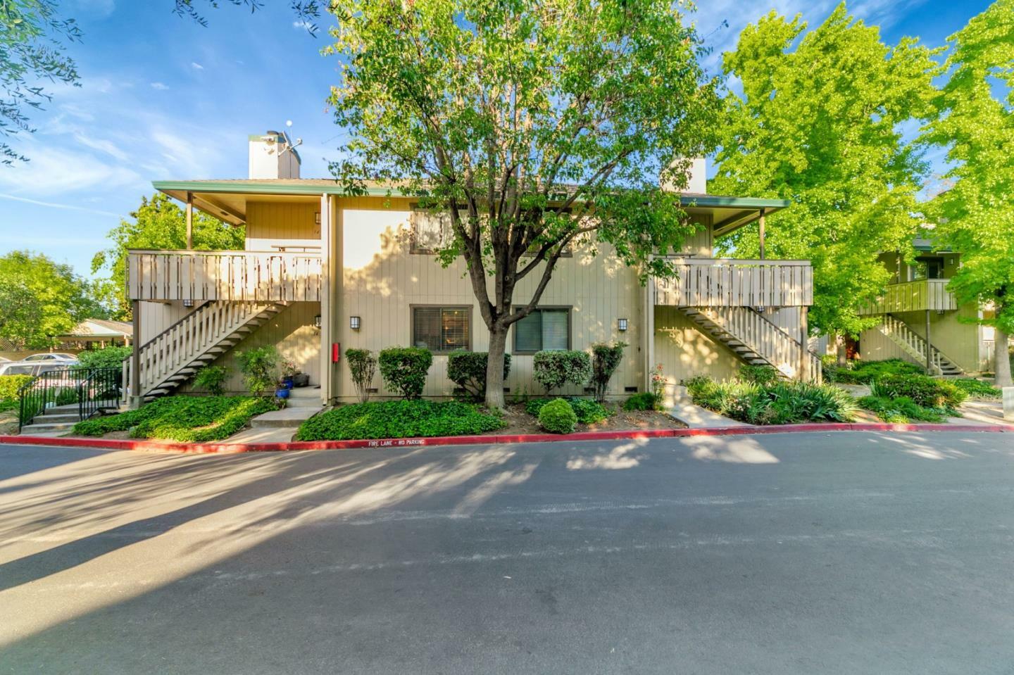 Property Photo: 1440 Alma Loop CA 95125