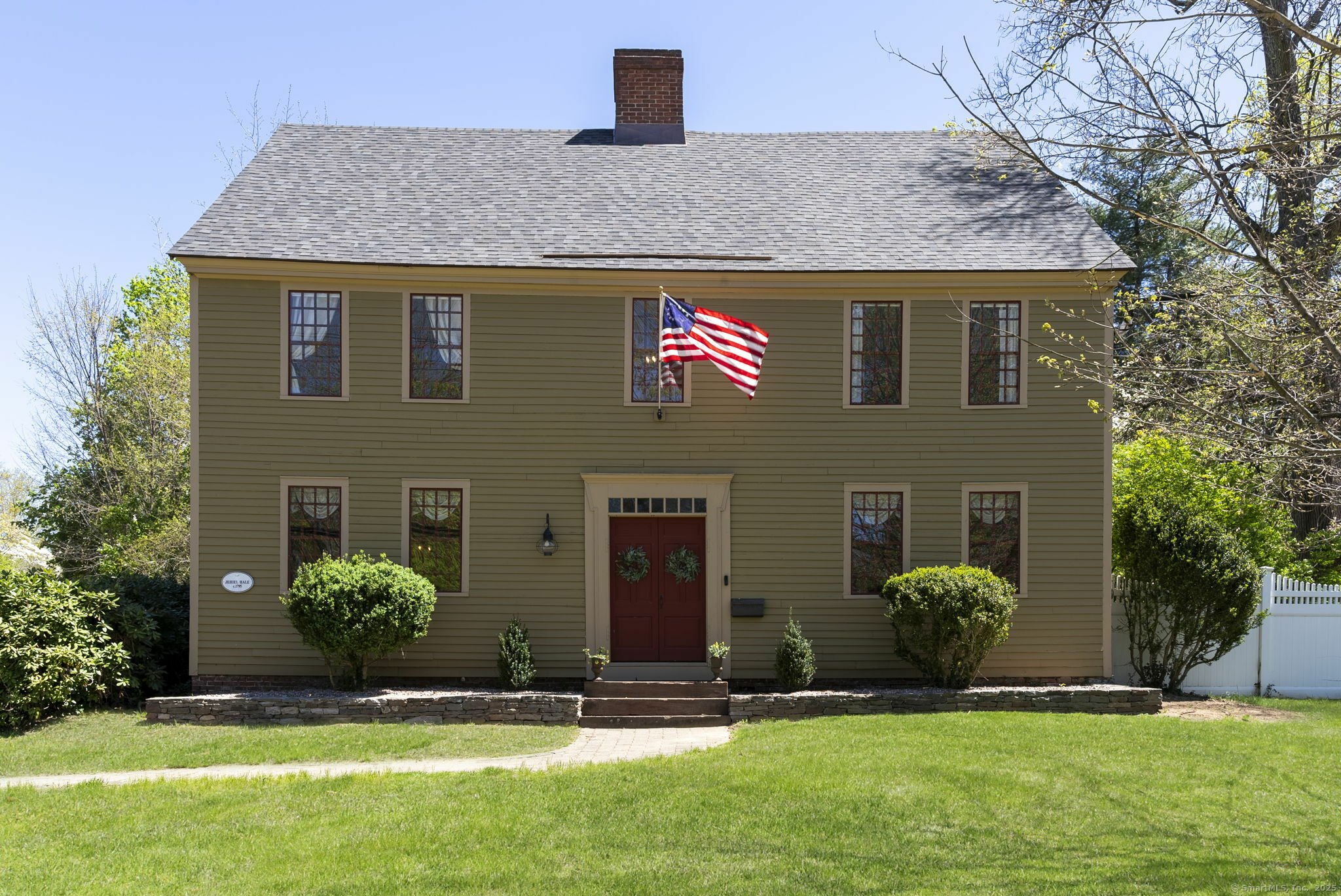 Property Photo: 1696 Main Street CT 06033
