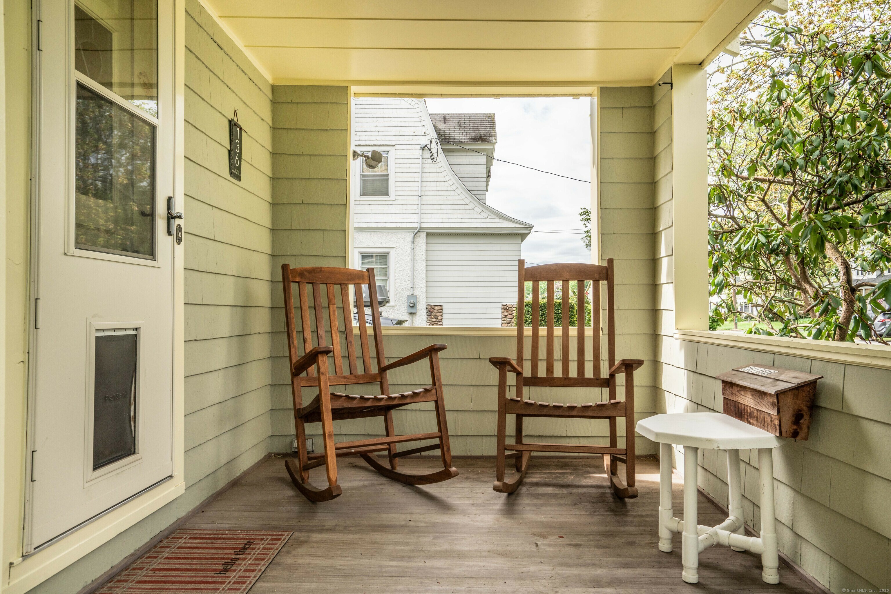 Property Photo: 136 Naubuc Avenue CT 06118