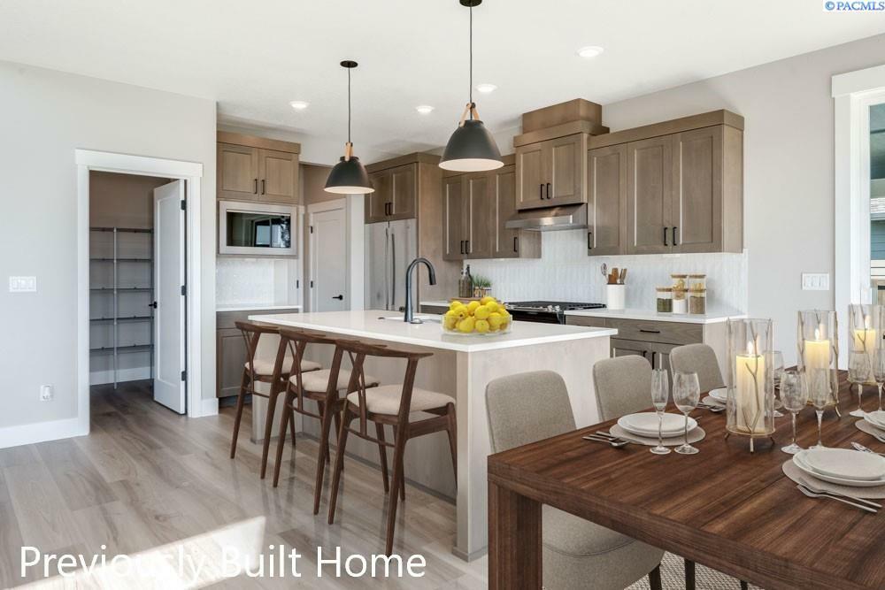 Property Photo: 5804 Road 122 WA 99301