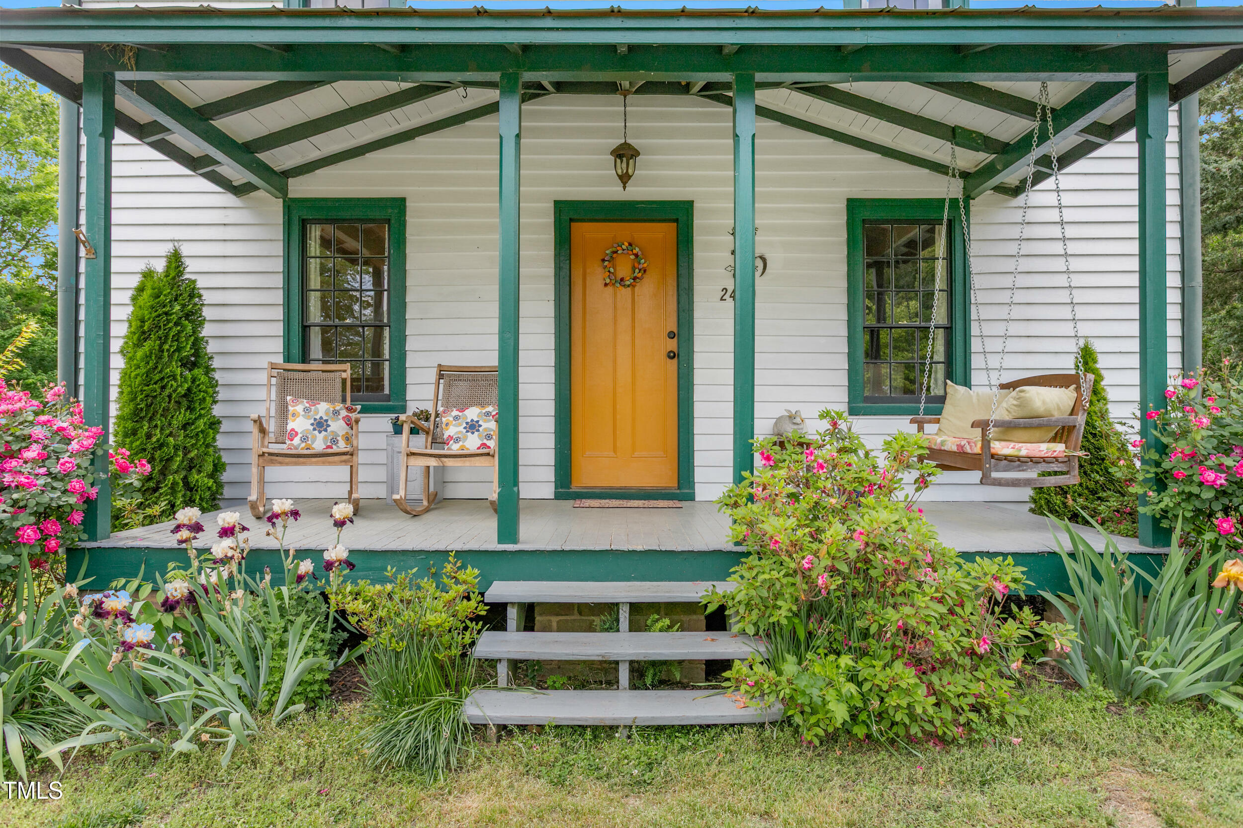 Property Photo: 2440 Glencoe Street NC 27217