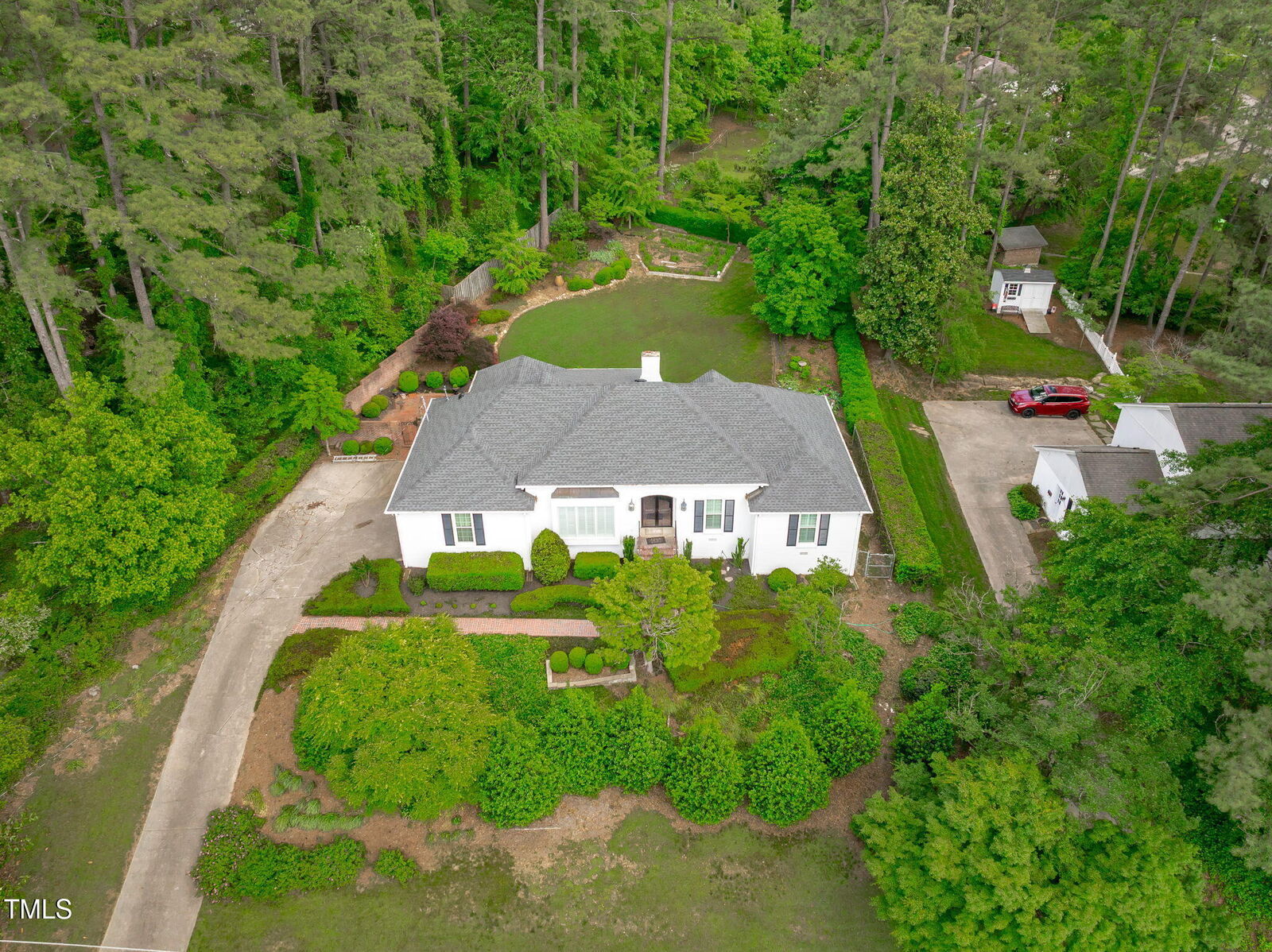 Property Photo: 4830 North Hills NC 27612