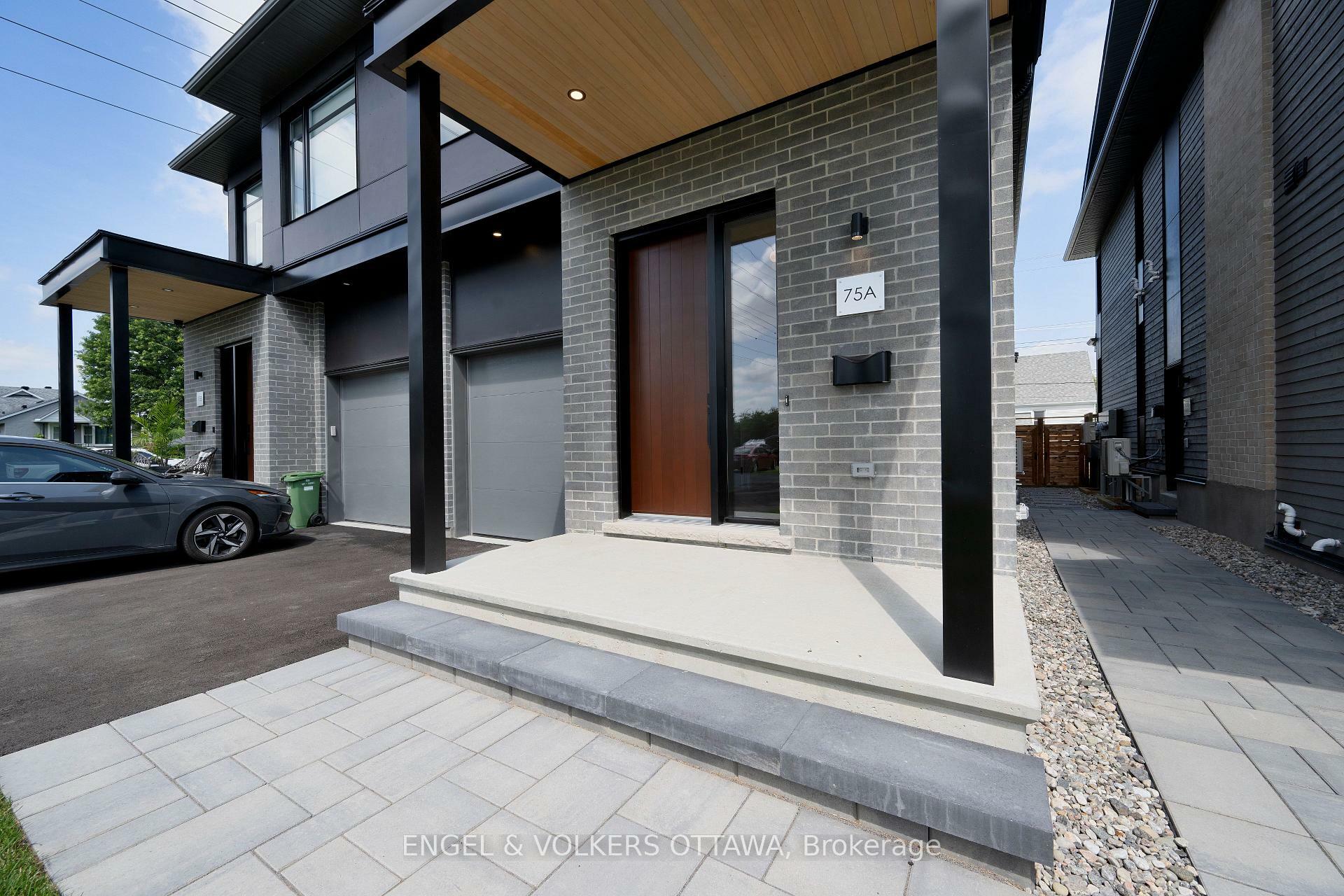 Property Photo: 75 Granton Avenue A ON K2G 1W9