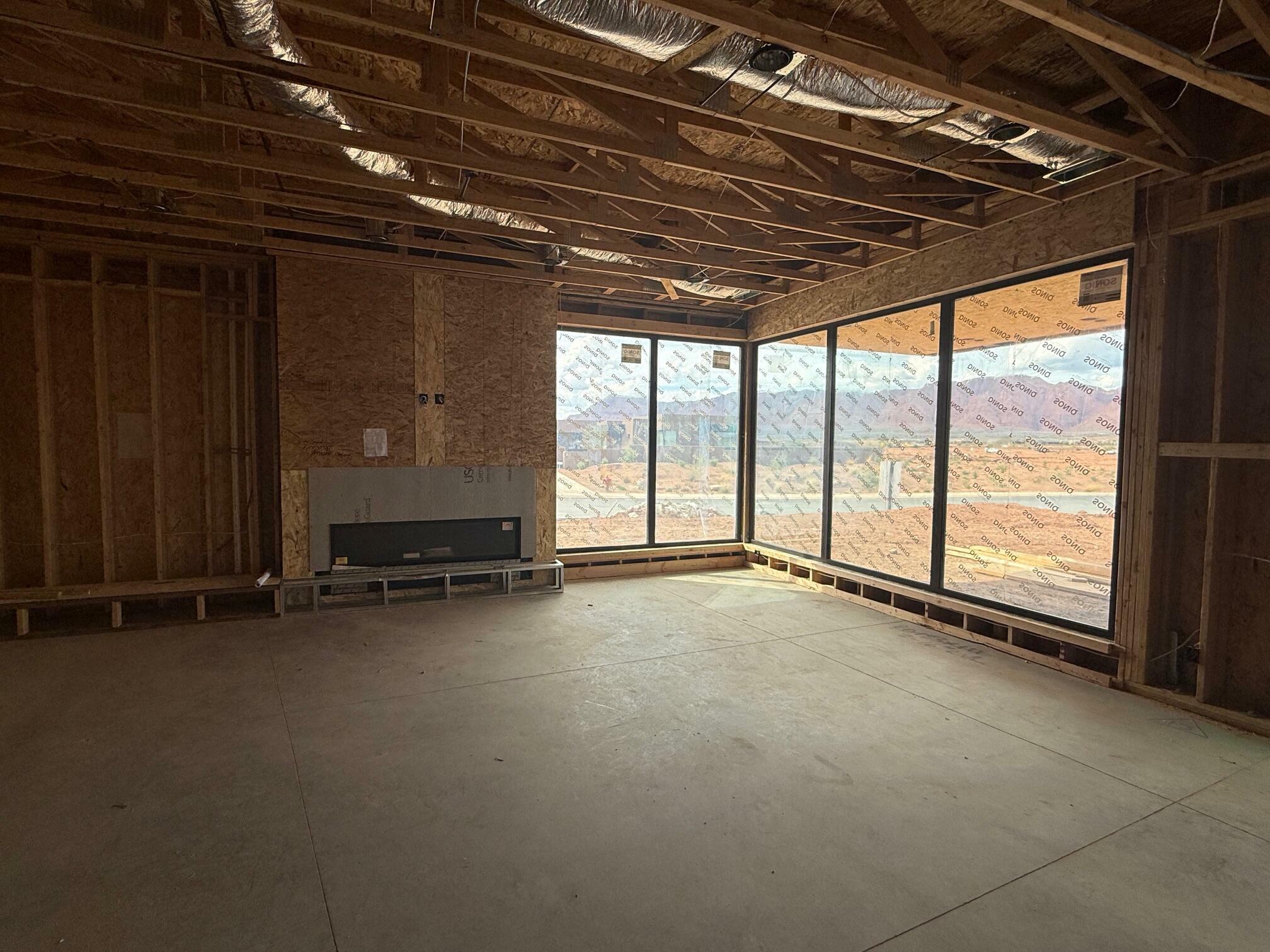 Property Photo: 679 S Juniper Way UT 84738