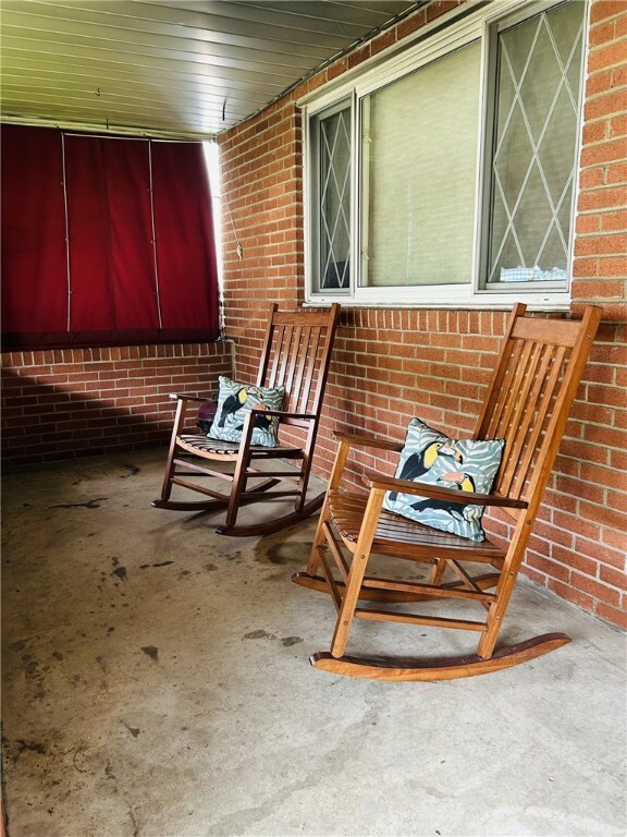 Property Photo: 1133 12th PA 15136