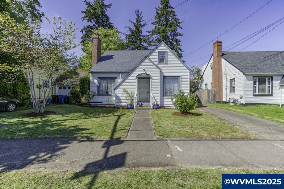 Property Photo: 2245 Center St NE OR 97301