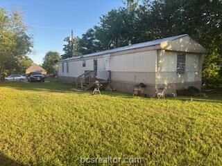 Property Photo: 812 Florida Street TX 77803