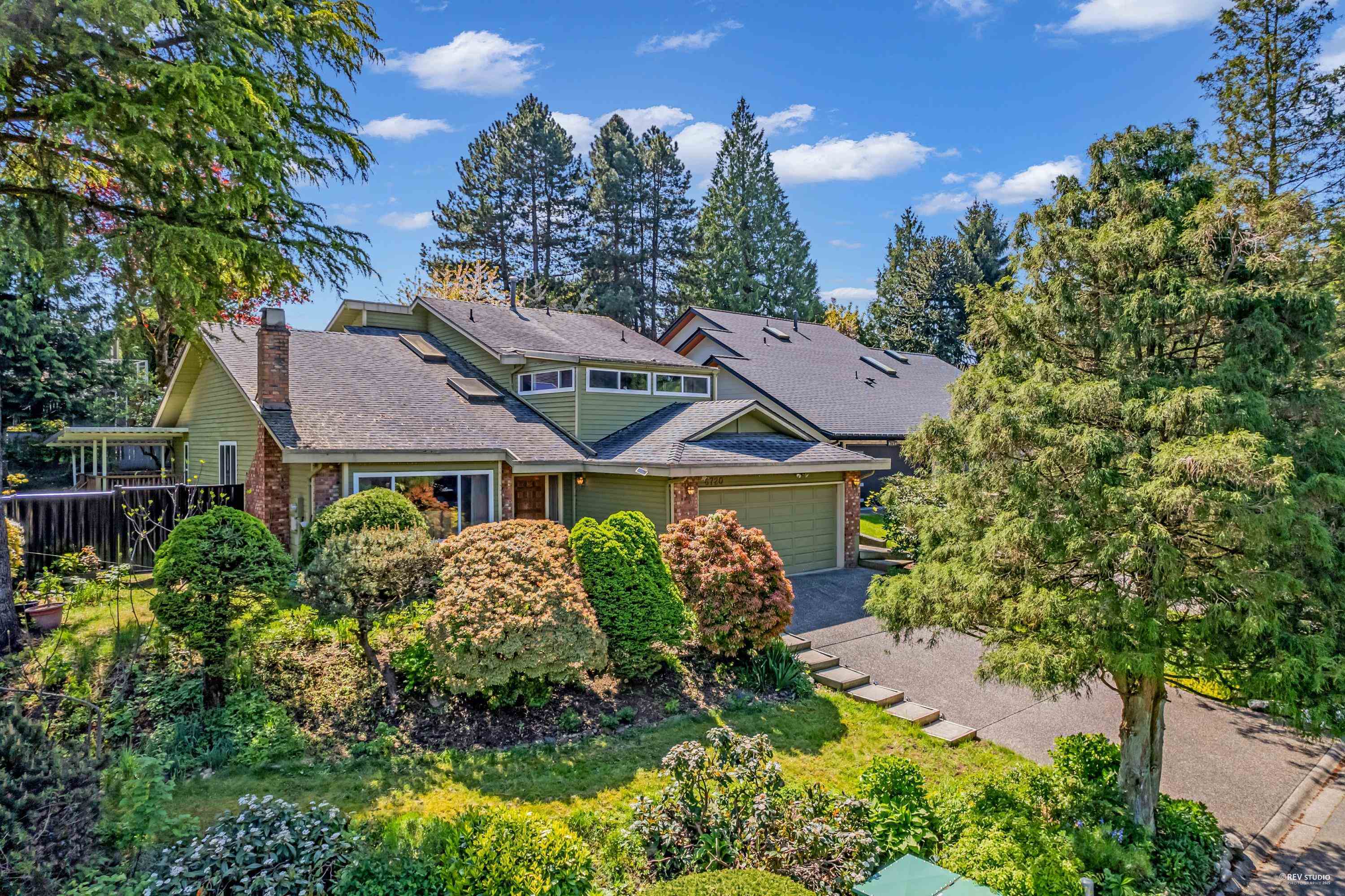 Property Photo: 6720 Cougar Court BC V4E 2Y5