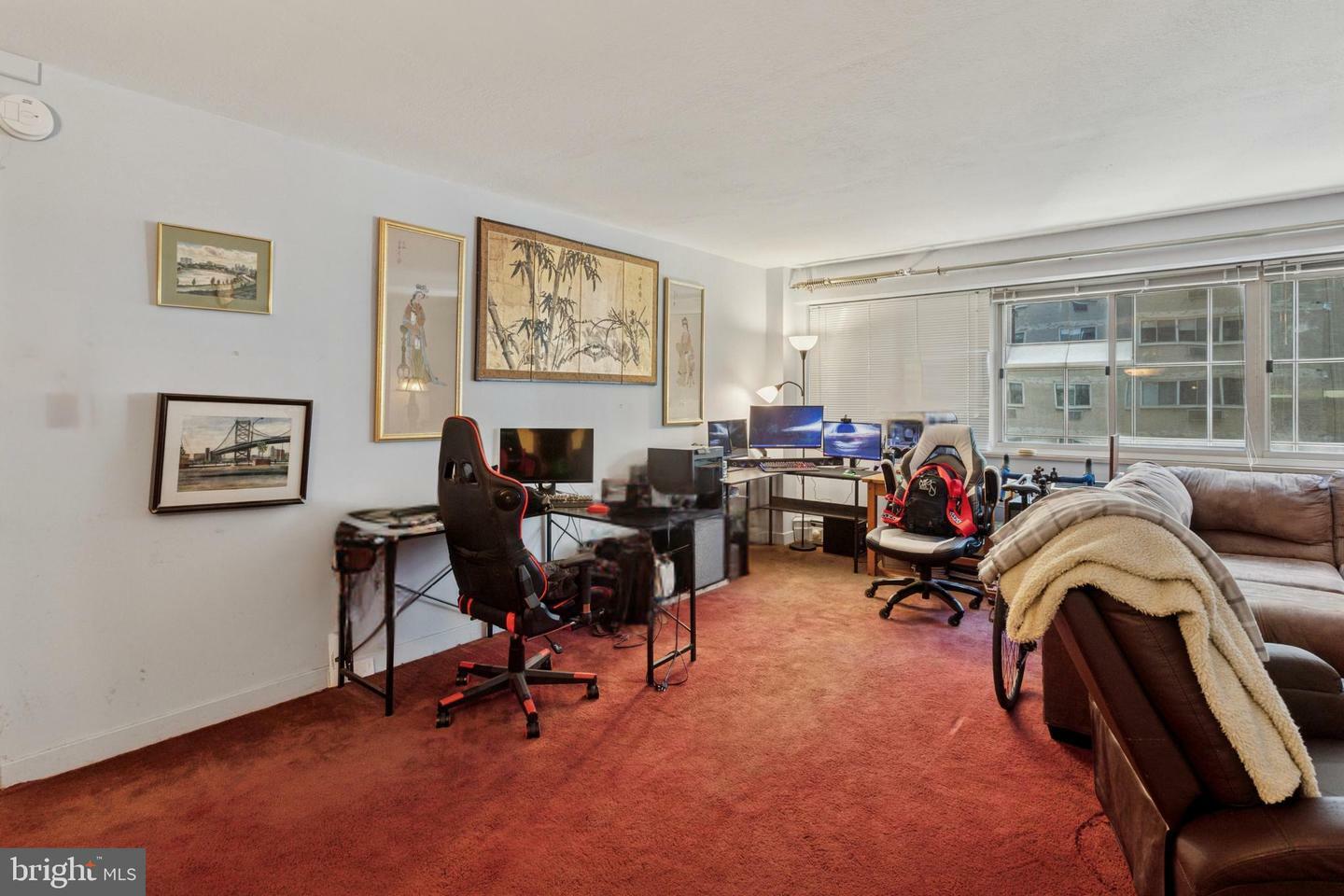 Property Photo: 1900 John F Kennedy Boulevard 1024 PA 19103