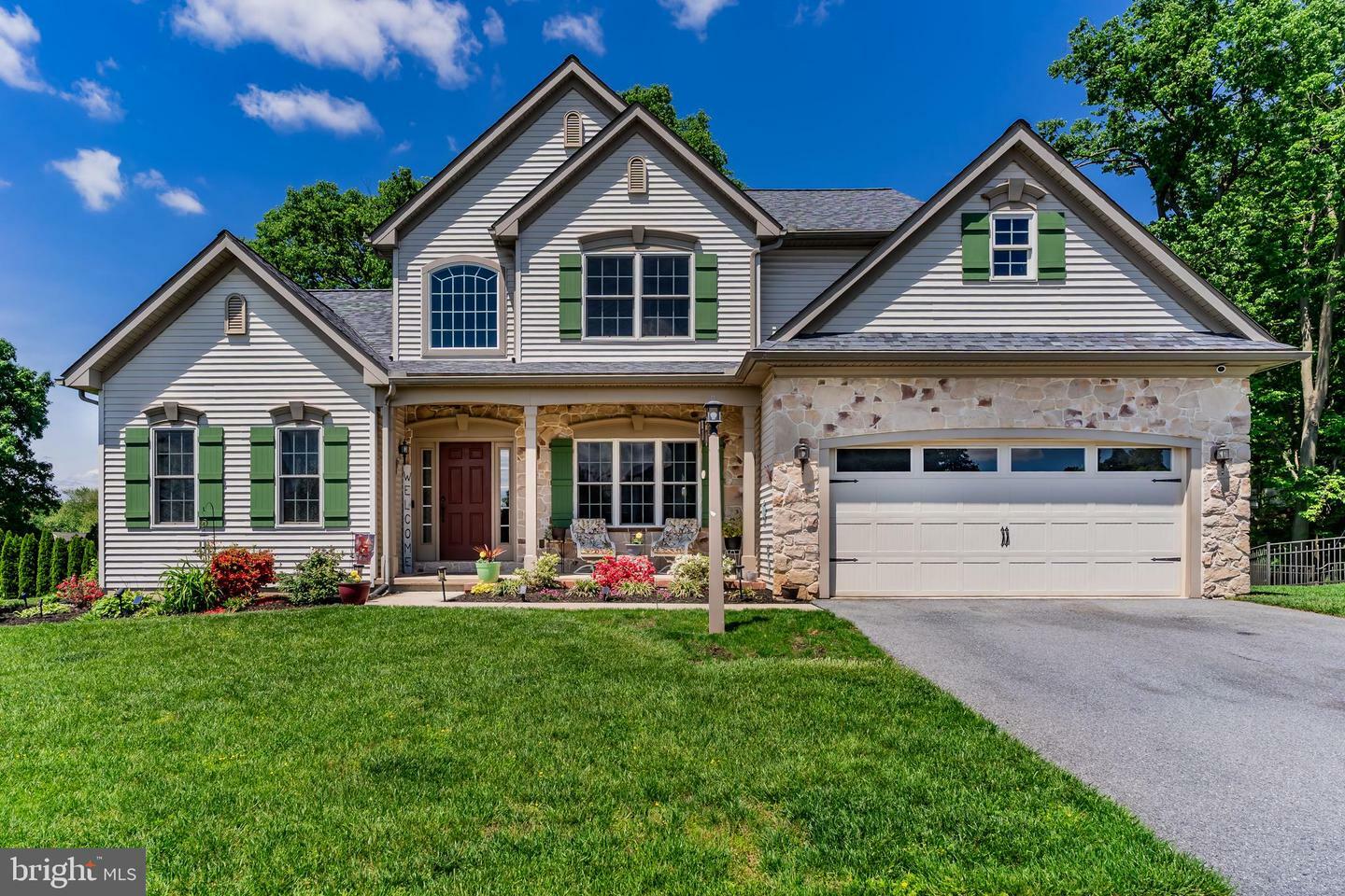 Property Photo: 717 Hoffman Drive PA 17111