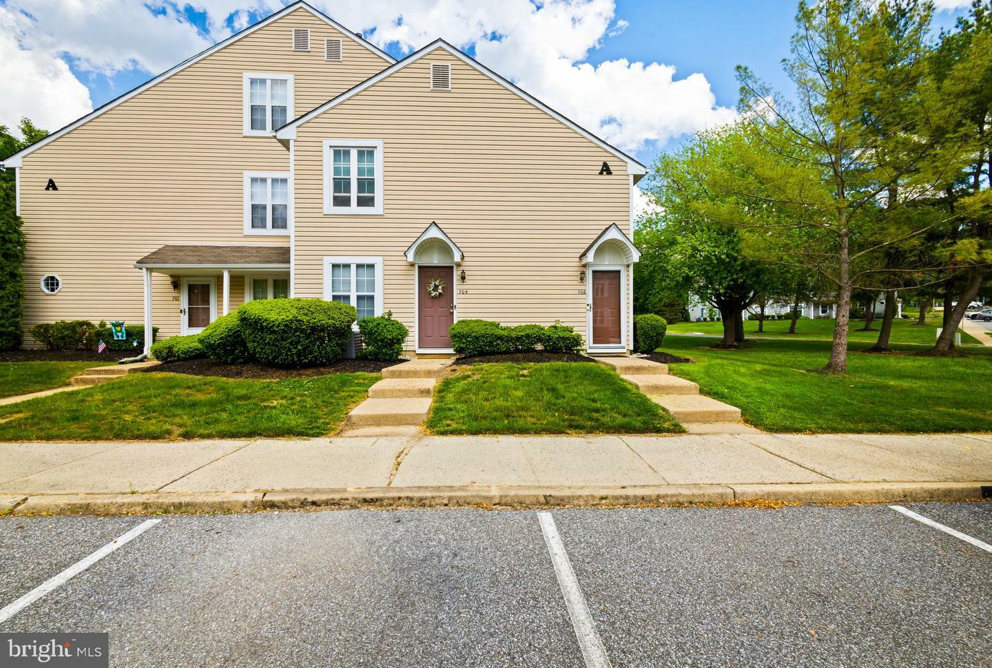 Property Photo: 706 Sedgewick Court NJ 08080