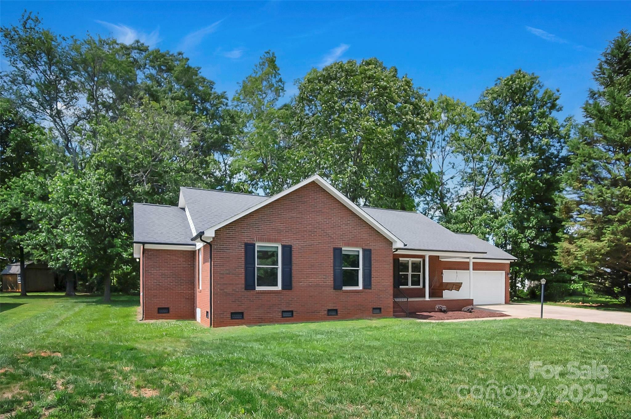 Property Photo: 2502 Gold Rush Drive NC 28092