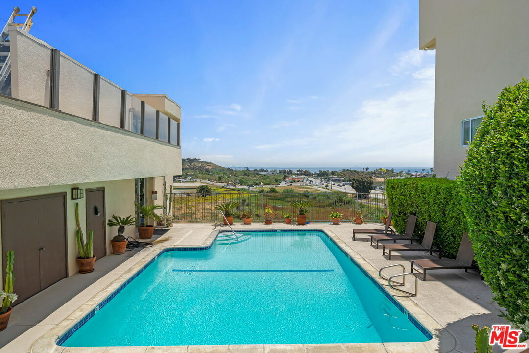 Property Photo: 23901 Civic Center Way CA 90265