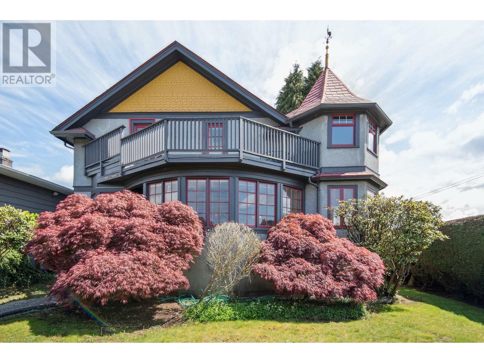 Property Photo:  1312 Grand Boulevard  BC V7L 3X6 