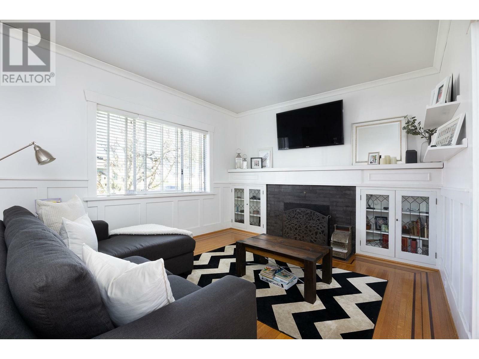 Photo de la propriété:  1122 London Street  BC V3M 3C1 