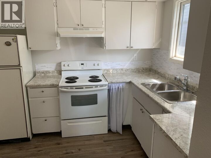 Property Photo: 840 Irwin Street BC V2M 2X9