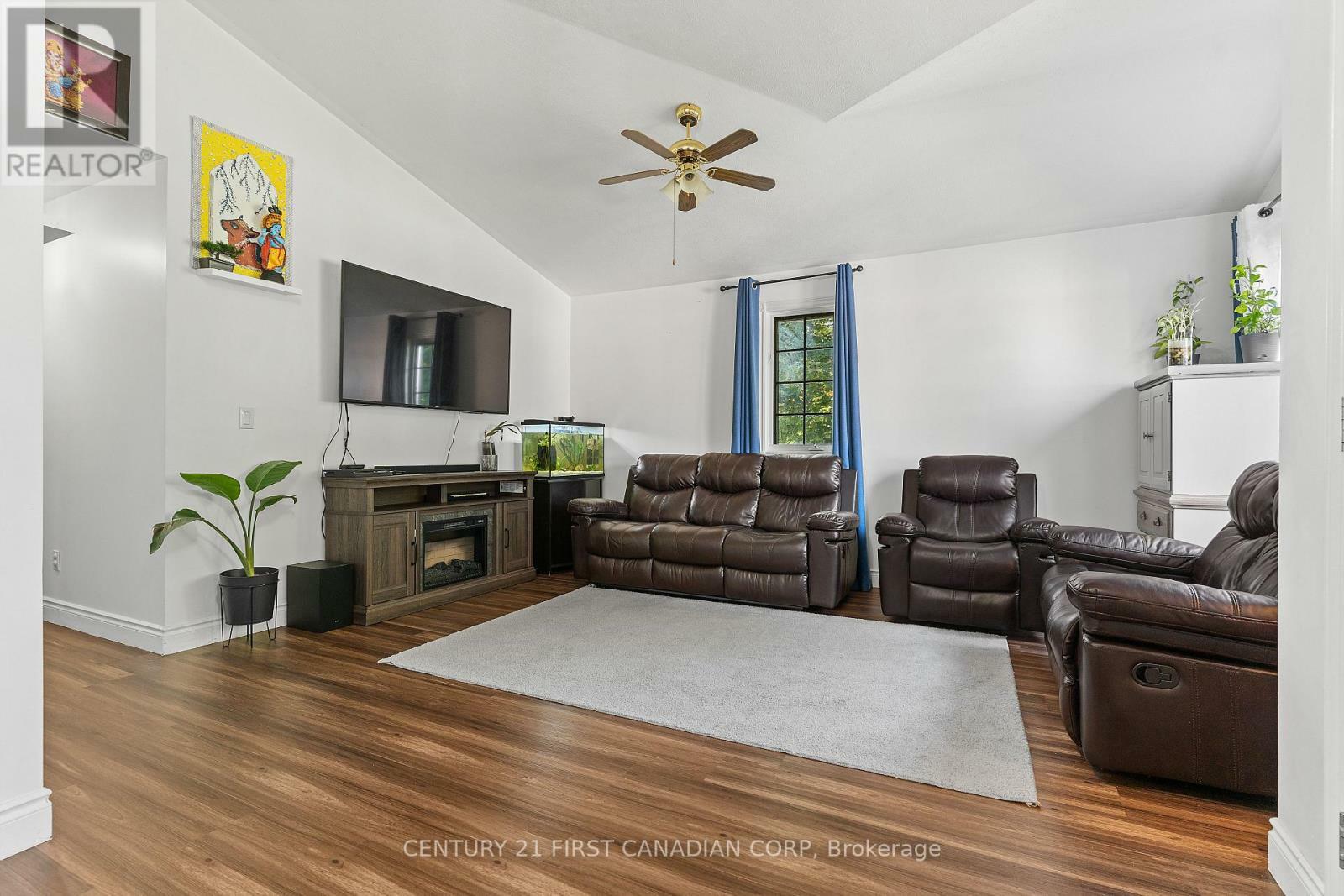 Property Photo: 38 St Michaels Street ON N4B 3C8