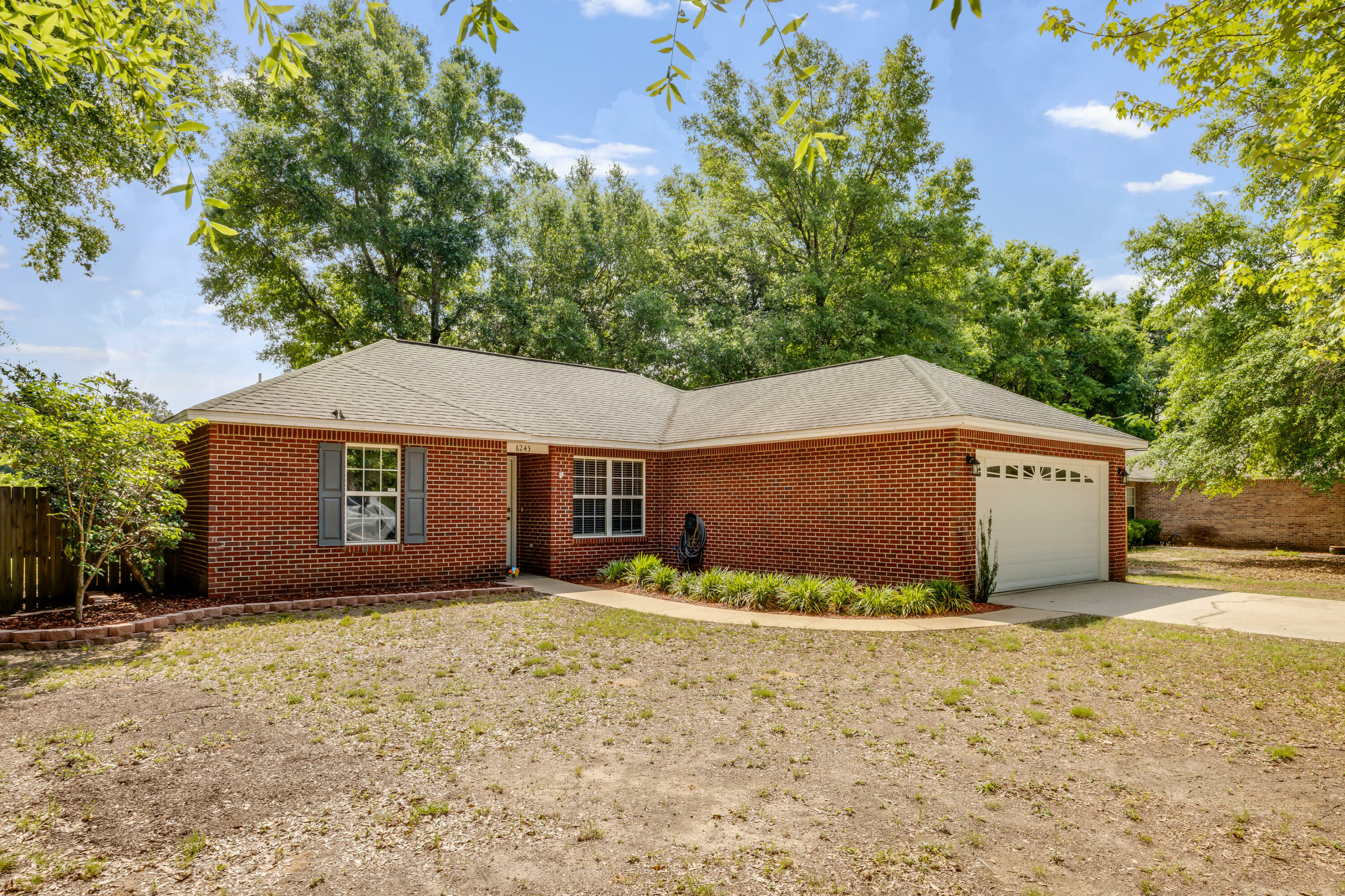 Property Photo: 6243 Winstead Road FL 32539