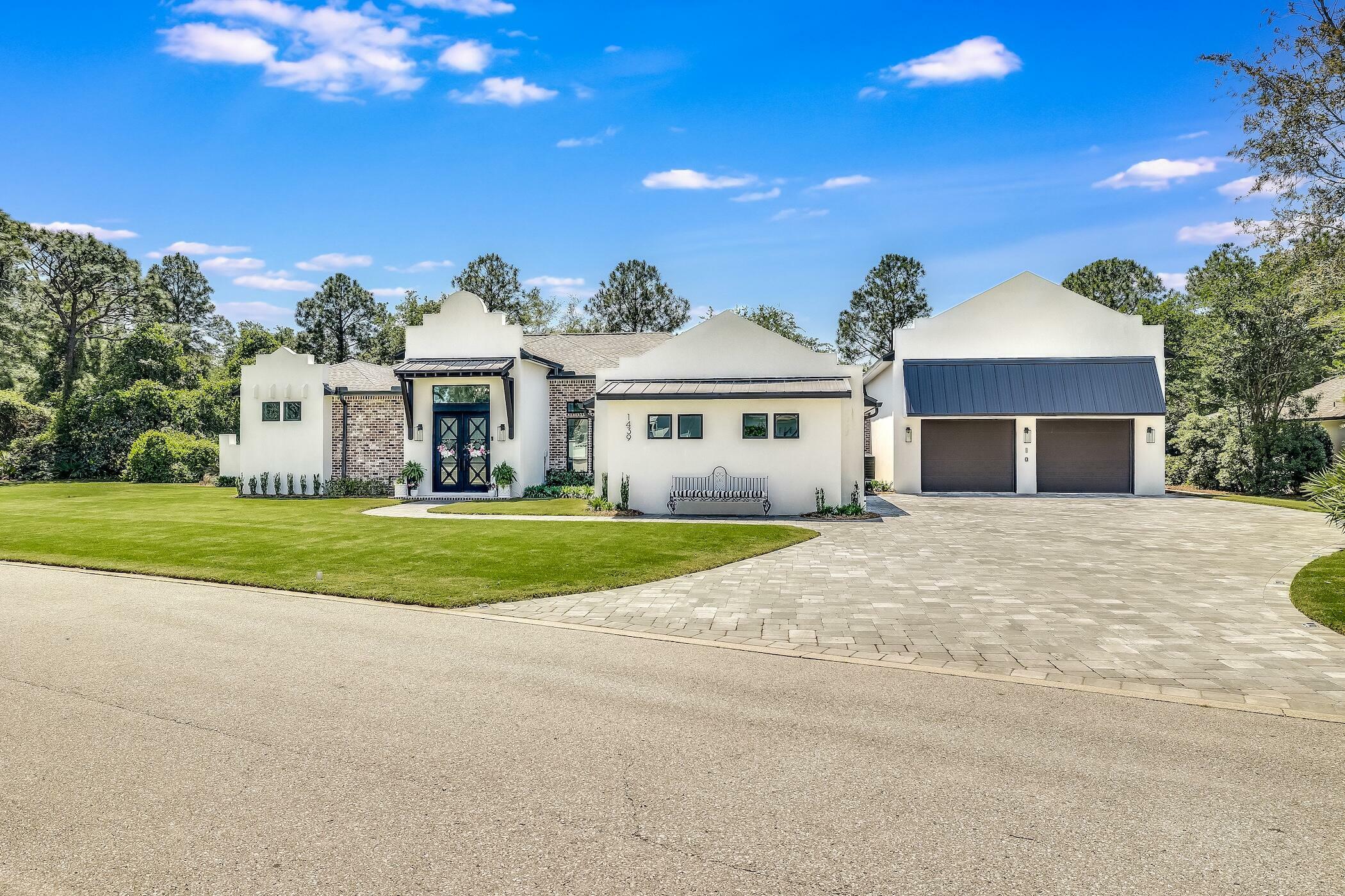 Property Photo: 1439 Emerald Bay Drive FL 32541