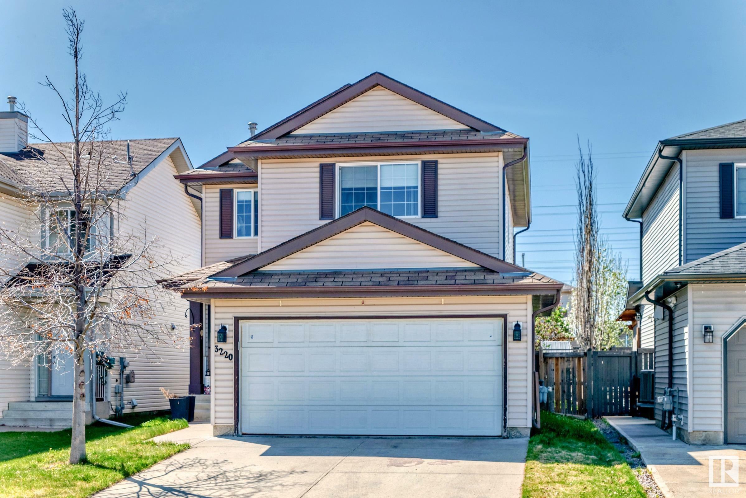 Property Photo: 3220 25 Street NW AB T6T 1Z6