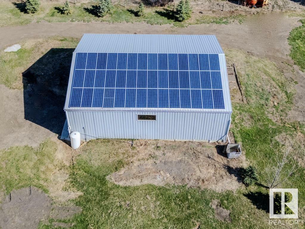 Property Photo: 52229 Rge Road 225 AB T8C 1C7