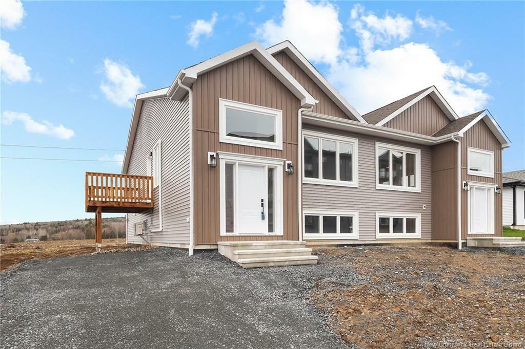 Photo de la propriété: 105 Attenborough Drive NB E3A 9R6