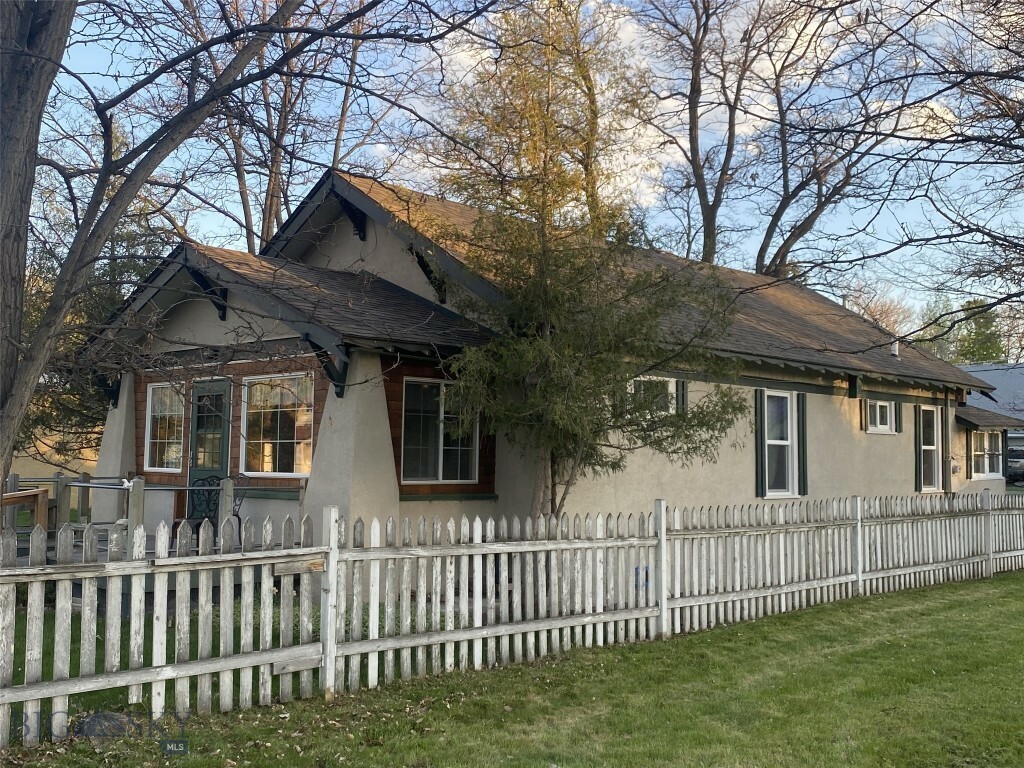 Property Photo: 418 S I Street MT 59047