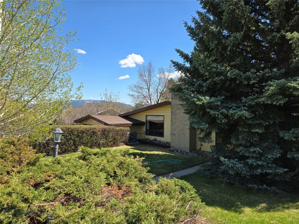 1104 N Spruce Drive  Bozeman MT 59715 photo