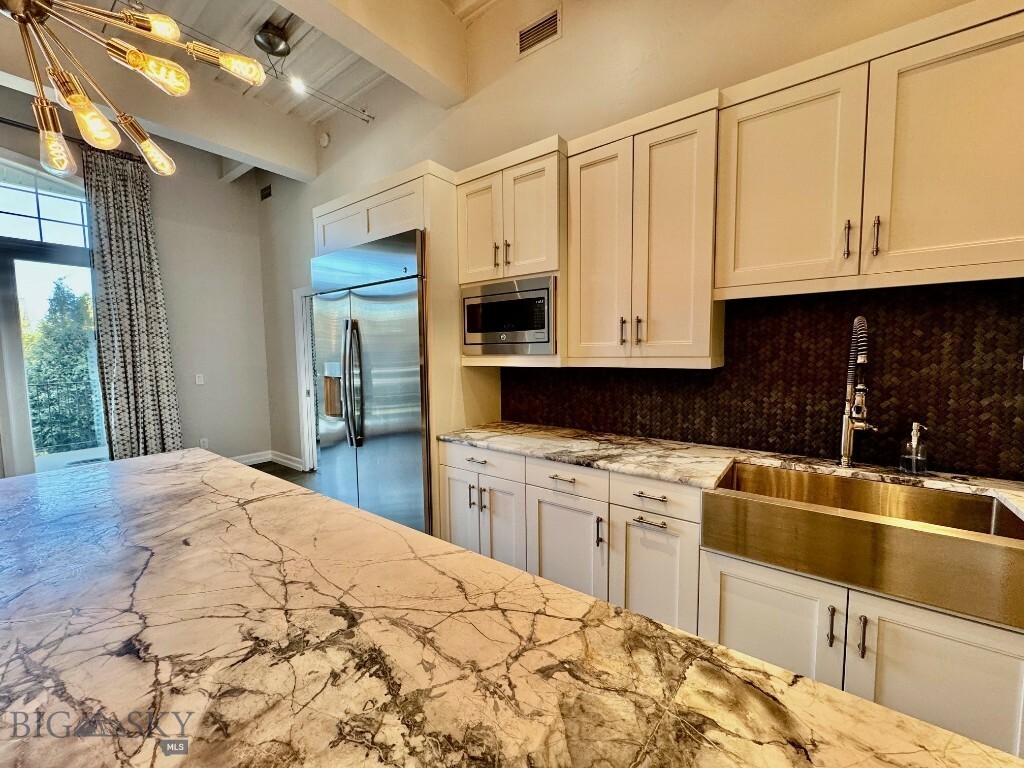 Property Photo: 140 Village Crossing 1B MT 59715