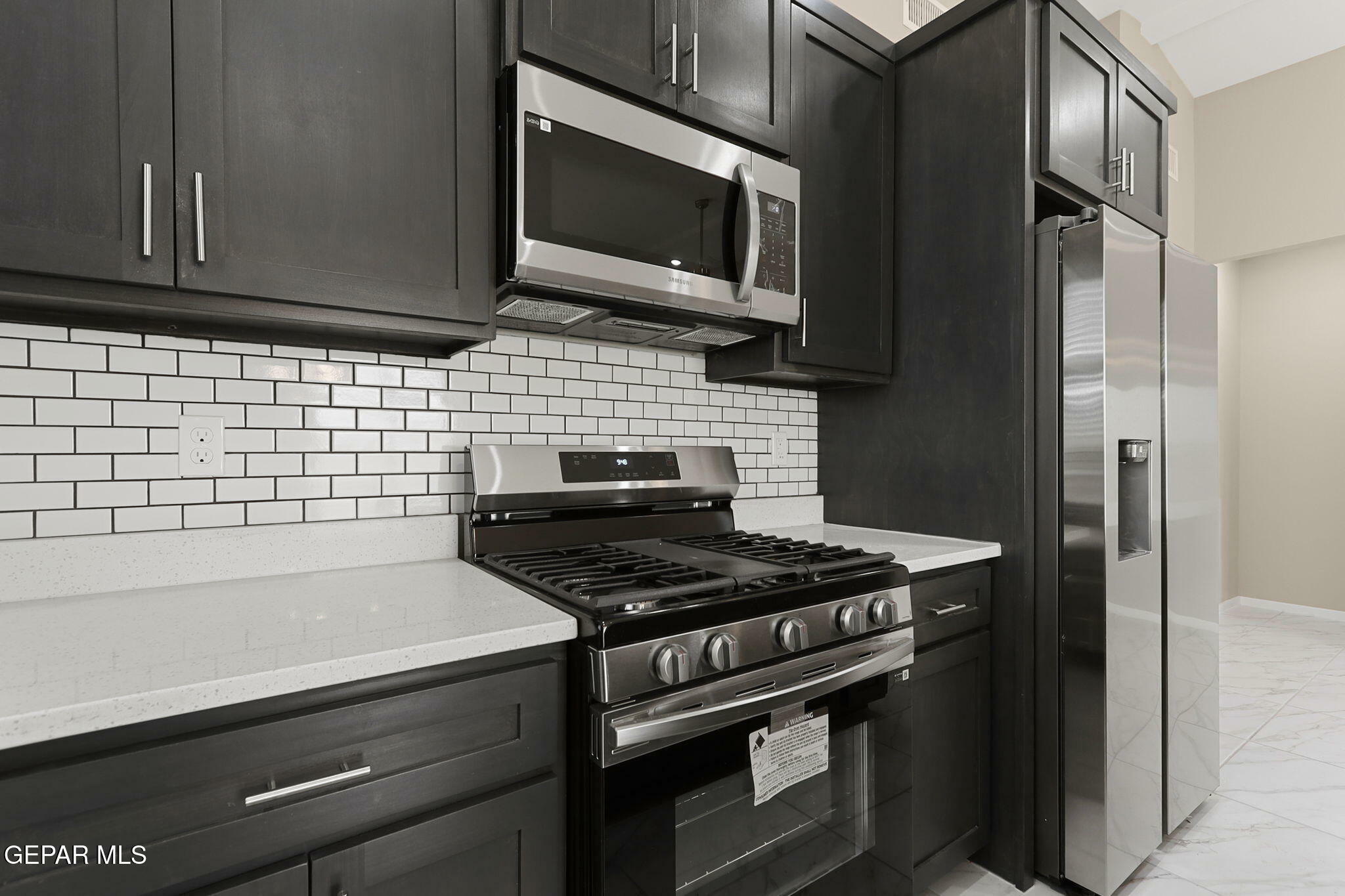 Property Photo: 977 Barbara Ave Avenue TX 79927