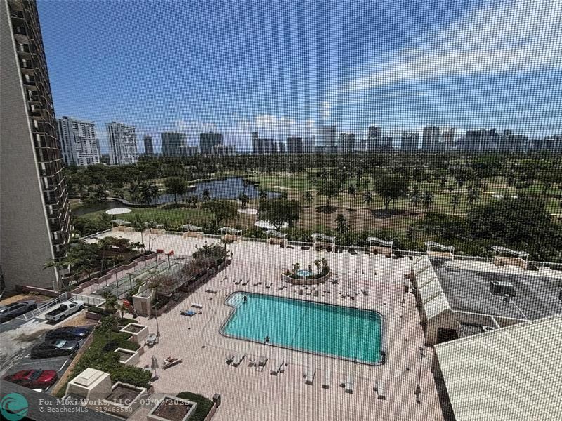 Property Photo: 19999 W Country Club Dr 1127 FL 33180