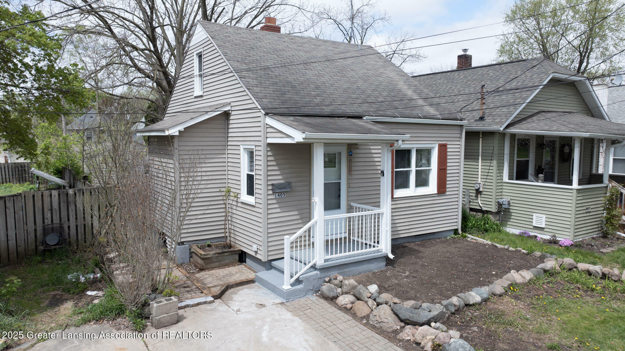 Property Photo: 1405 Vermont Avenue MI 48906