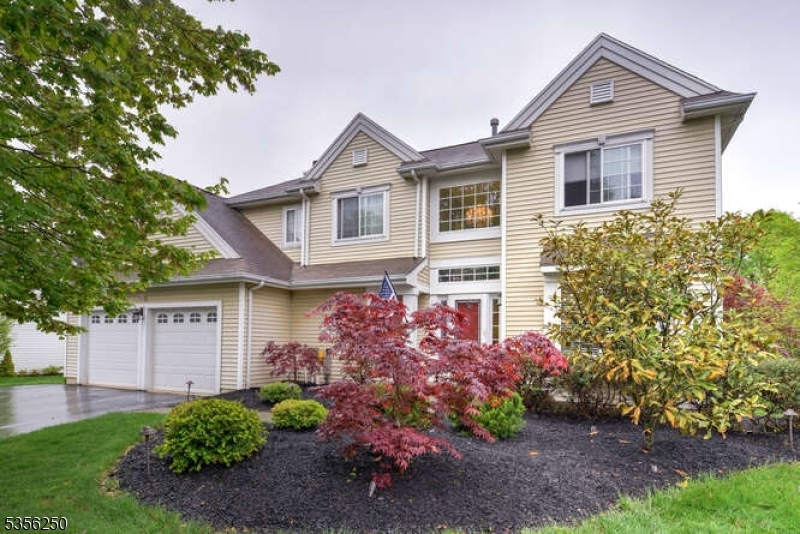 Property Photo: 14 Country Lake Dr NJ 07438