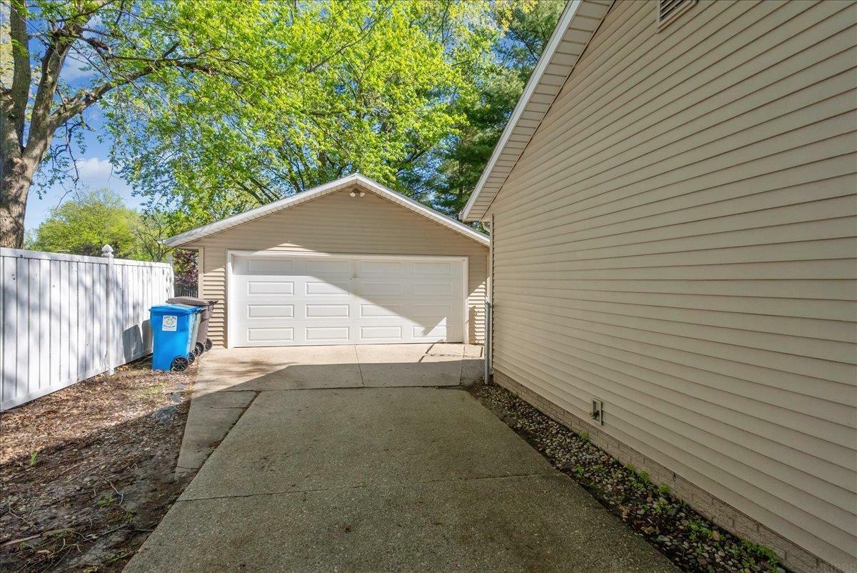 Property Photo: 1202 Orchard Drive IA 50613