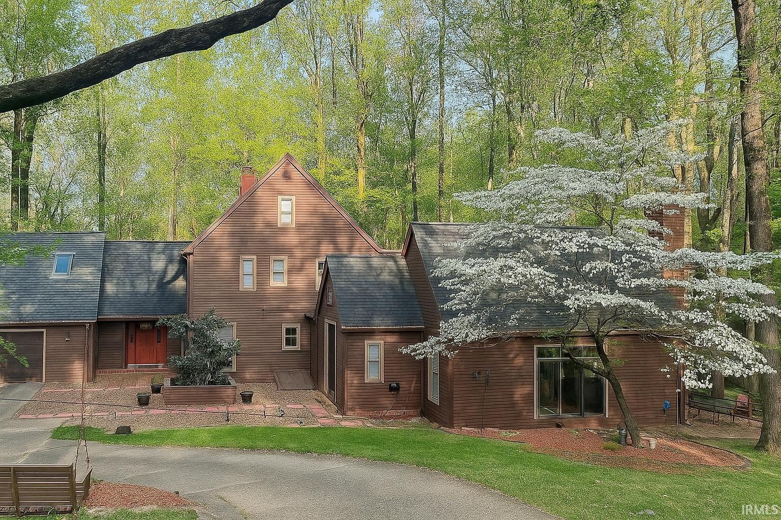 Property Photo:  8209 Berry Drive  IN 47710 
