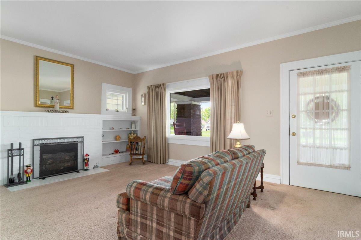 Property Photo: 440 W Spruce Street IN 47670