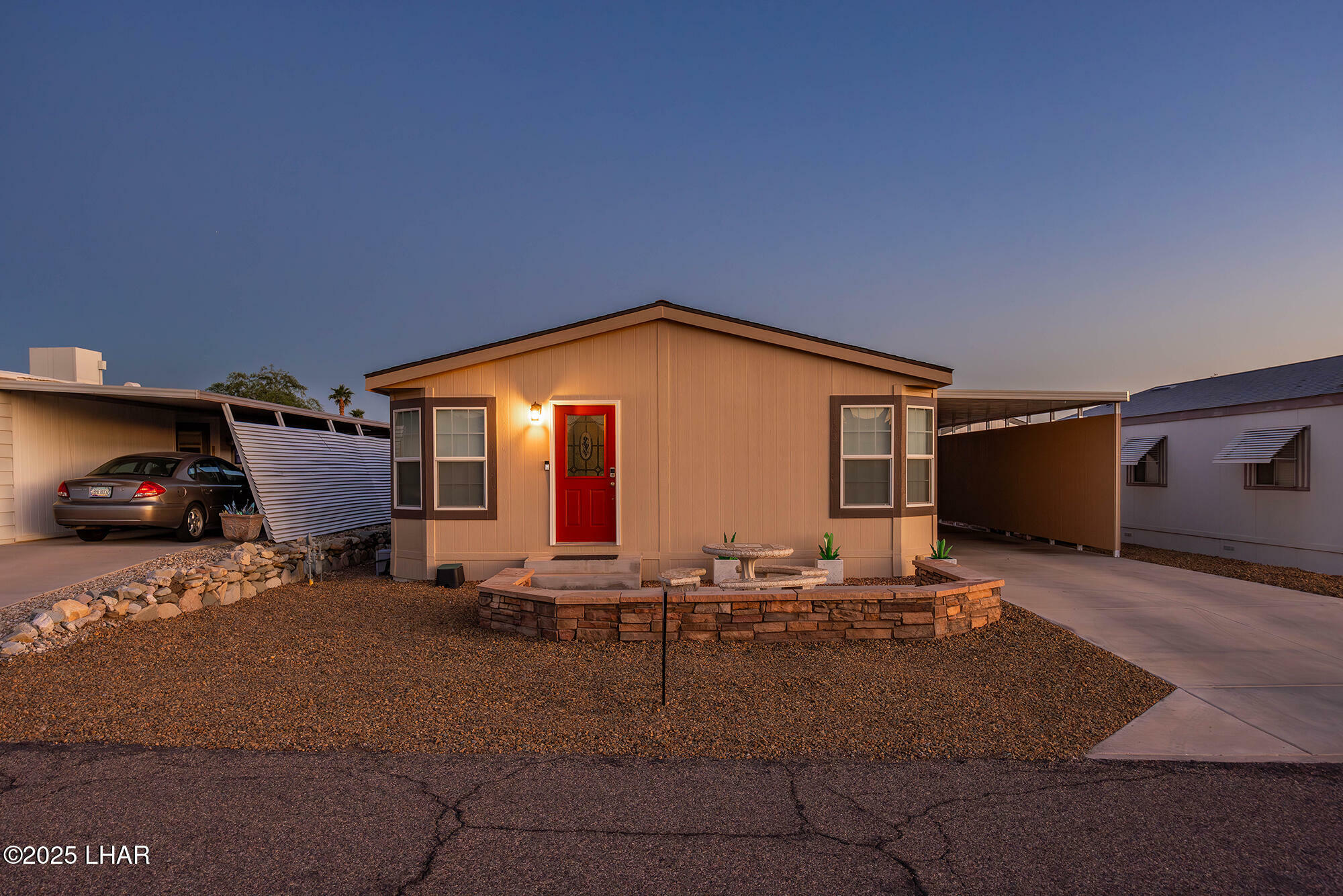 Property Photo: 1556 Sea Angler Dr AZ 86403